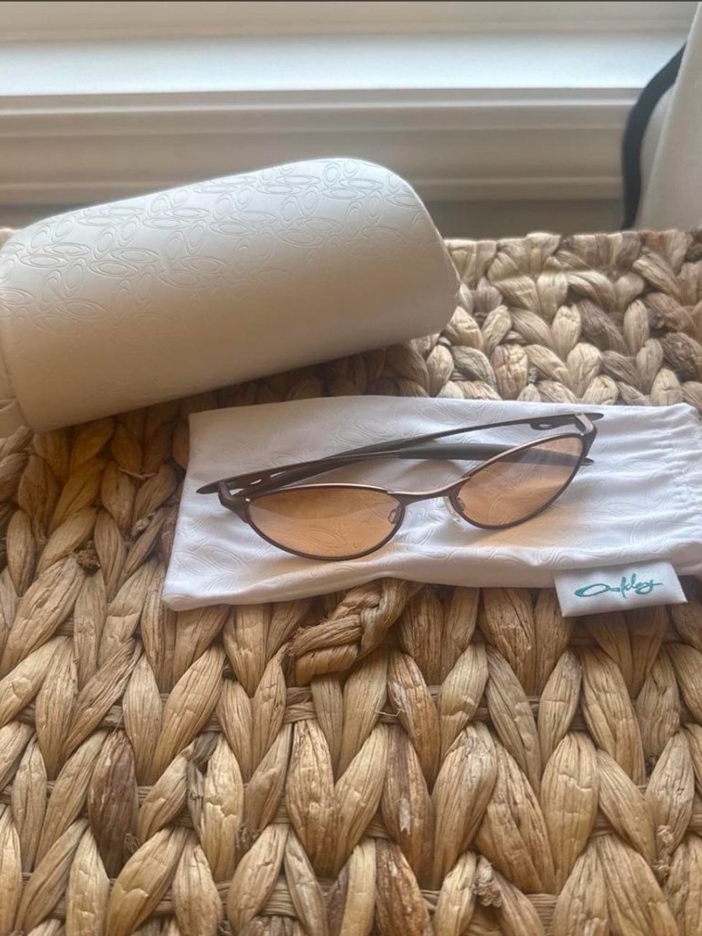 Vintage Oakley Teaspoons Sunglasses in Brown Frames with Amber Lenses